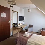 Hotel Pod Szyszkami 3*