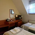 Pod Szyszkami 3* Krotoszyn