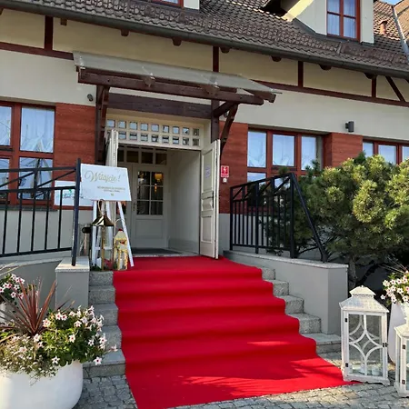 Pod Szyszkami Hotel