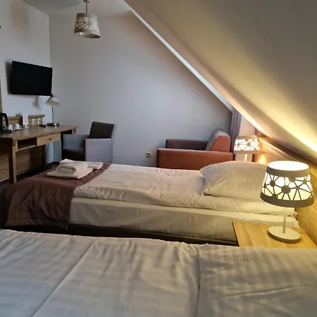 Pod Szyszkami 3* Krotoszyn