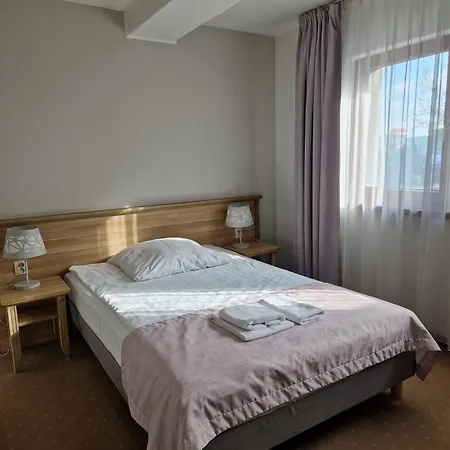 Pod Szyszkami Hotel