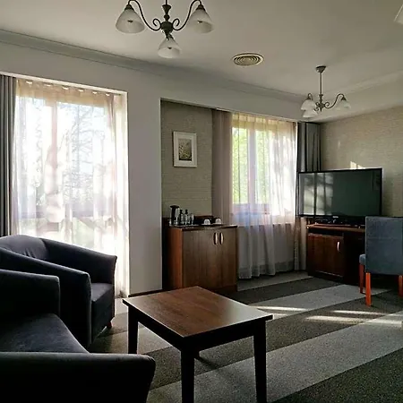 I Restauracja Pod Szyszkami Hotel 3*