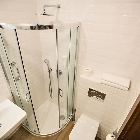 Pod Szyszkami 3* Krotoszyn